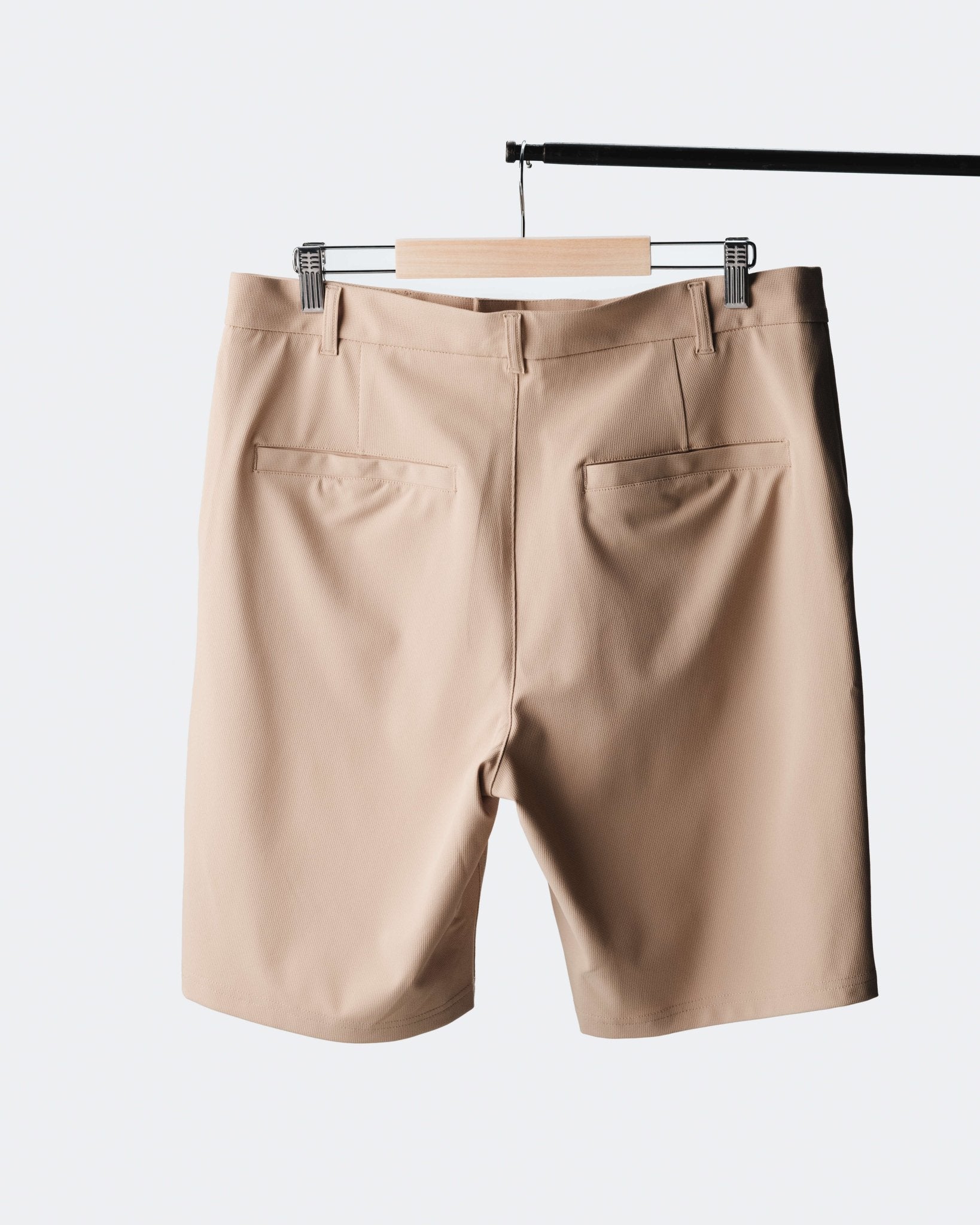 Tour LW Shorts - Safari Beige - Pinetree
